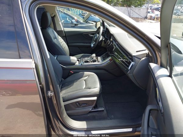 2020 AUDI Q7