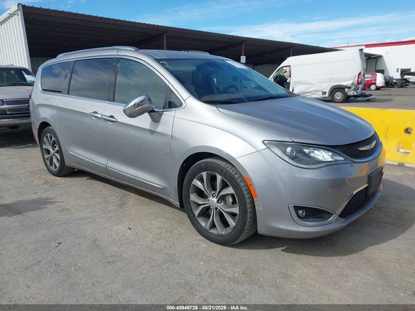2017 CHRYSLER PACIFICA LIMITED — I1