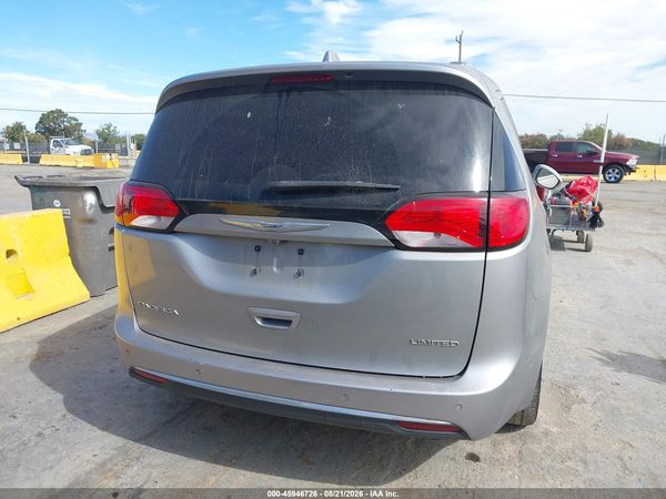 2017 CHRYSLER PACIFICA LIMITED — I119