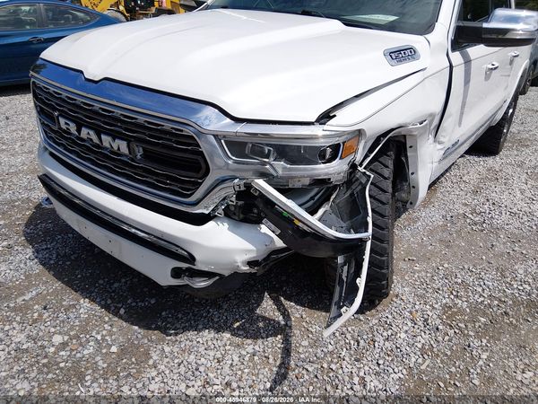 2019 RAM 1500 LIMITED  4X4 5'7 BOX