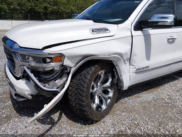 2019 RAM 1500 LIMITED  4X4 5'7 BOX