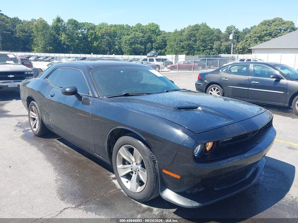 2016 DODGE CHALLENGER SXT — I1