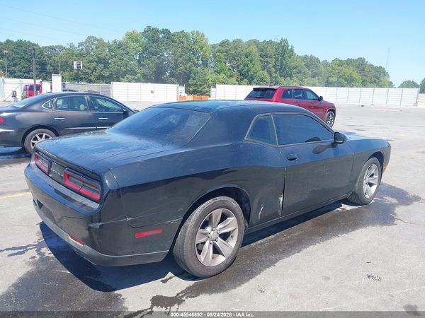 2016 DODGE CHALLENGER SXT — I4