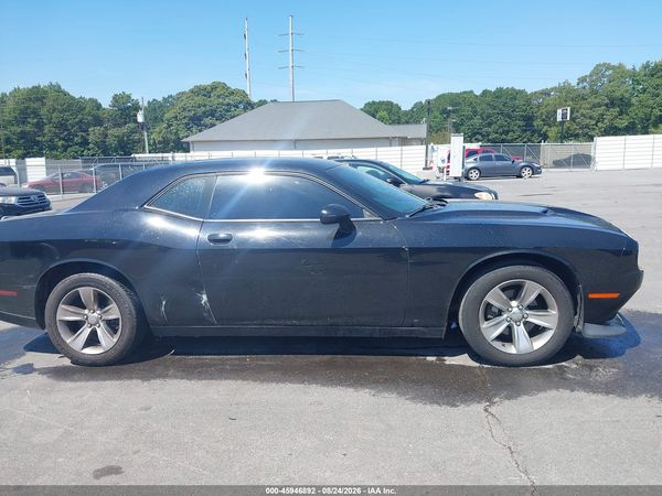 2016 DODGE CHALLENGER SXT — I116