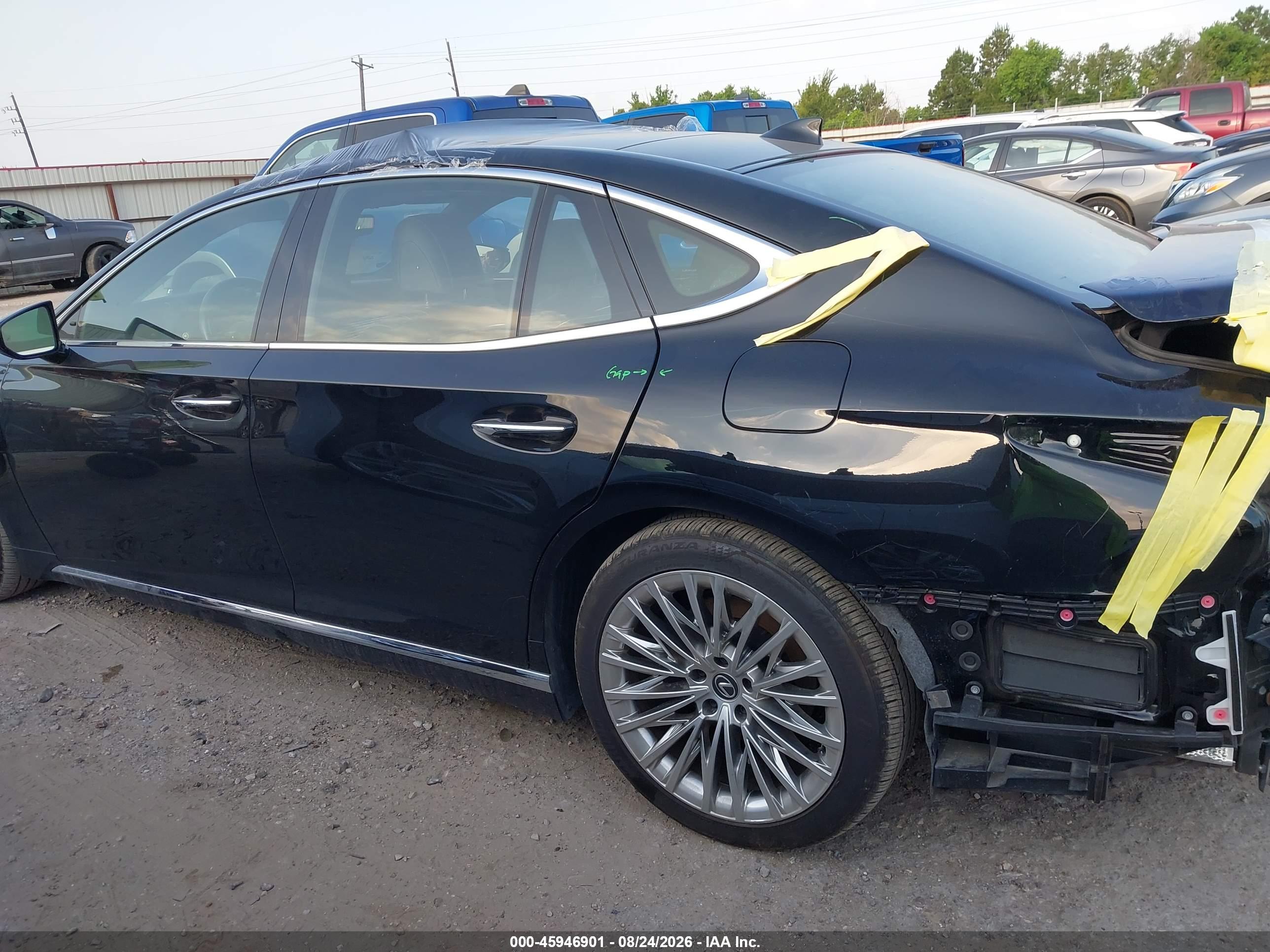 Lexus LS