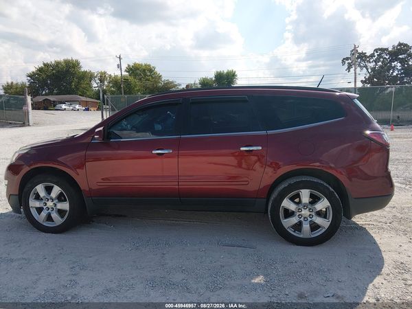 2017 CHEVROLET TRAVERSE LT — I117