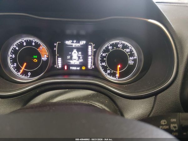 2019 JEEP CHEROKEE LATITUDE FWD