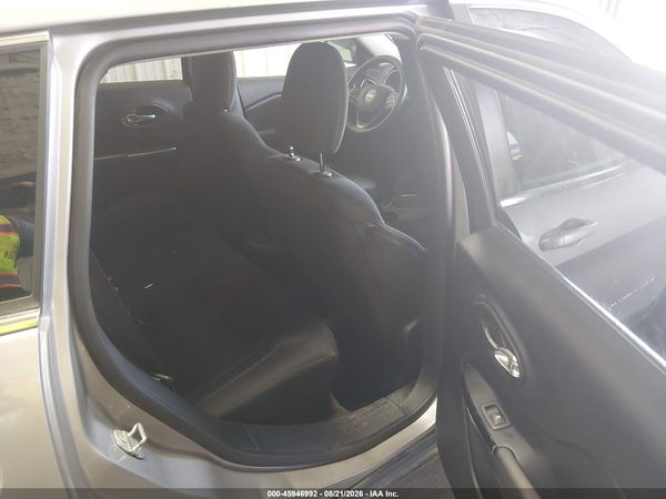 2019 JEEP CHEROKEE LATITUDE FWD