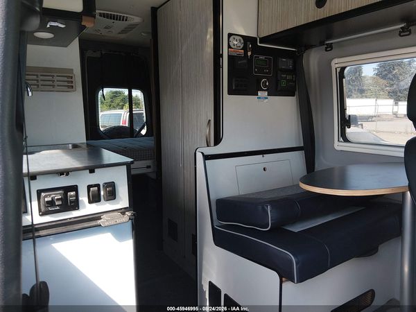 2022 MERCEDES-BENZ SPRINTER 2500 STANDARD ROOF V6