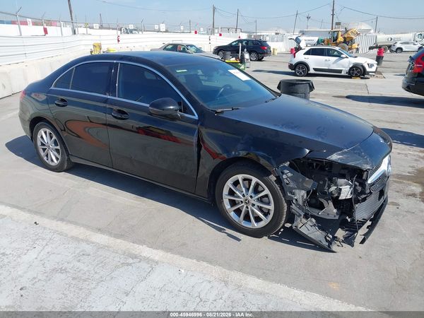 2019 MERCEDES-BENZ A 220 A220 — I1