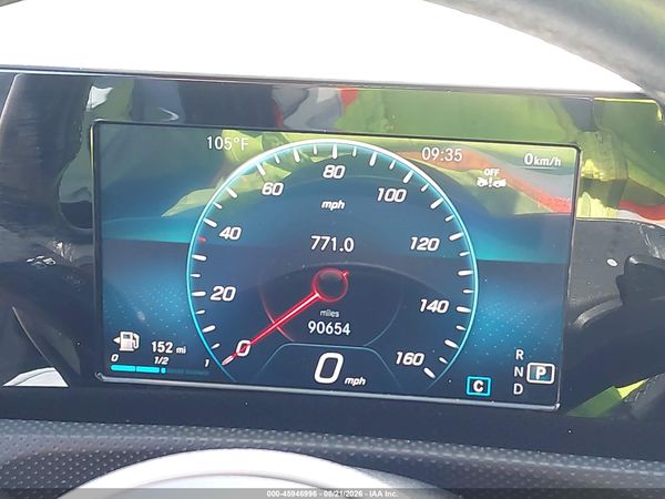 2019 MERCEDES-BENZ A 220 A220 — I7