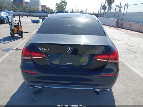 2019 MERCEDES-BENZ A 220 A220 — I119