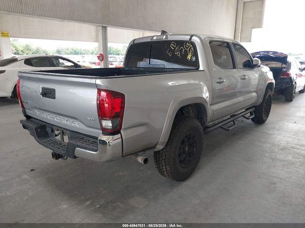 2022 TOYOTA TACOMA SR5 V6