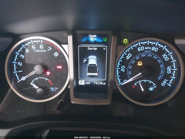 2022 TOYOTA TACOMA SR5 V6