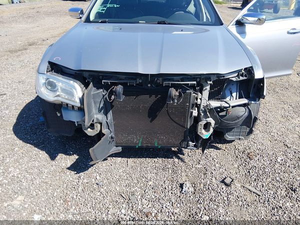 2018 CHRYSLER 300 LIMITED — I6