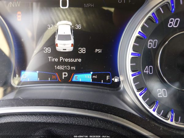 2018 CHRYSLER 300 LIMITED — I118