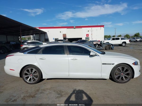 2016 JAGUAR XJ XJL PORTFOLIO — I116