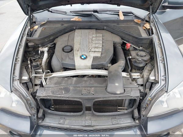 2013 BMW X5 XDRIVE35D — I10
