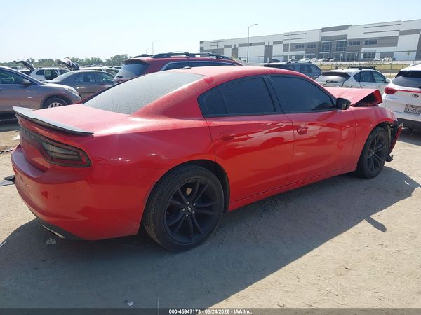 2018 DODGE CHARGER SXT RWD
