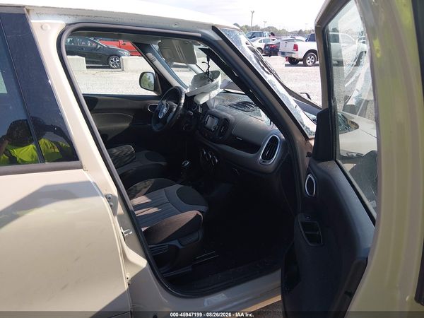 2015 FIAT 500L EASY — I5