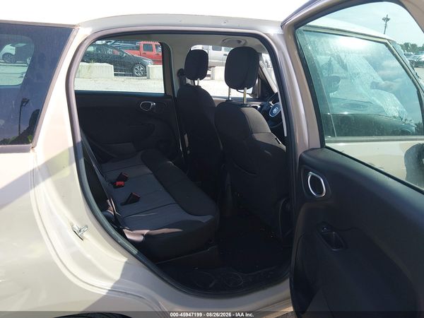 2015 FIAT 500L EASY — I8