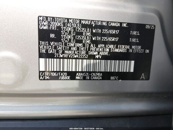 2025 TOYOTA RAV4 XLE — I9