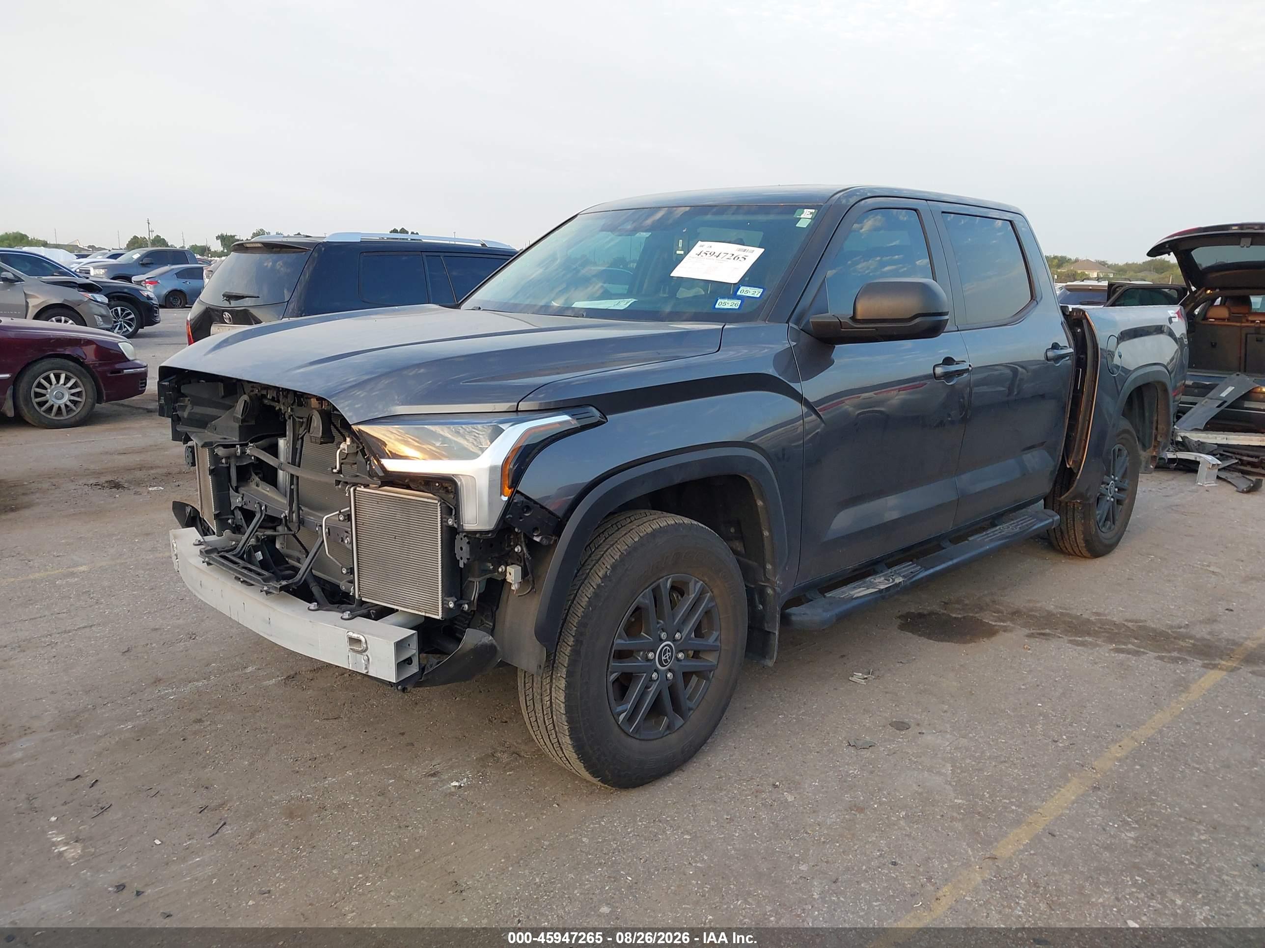 2024 TOYOTA TUNDRA SR5 — I2