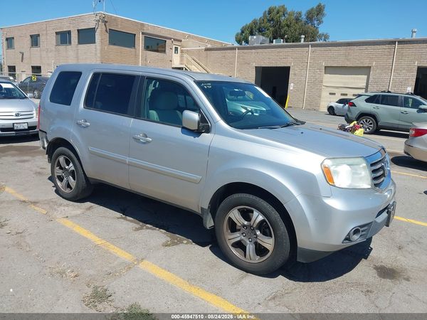 2015 HONDA PILOT SE
