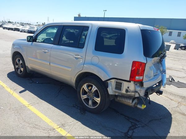 2015 HONDA PILOT SE