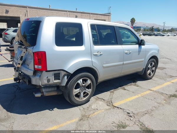 2015 HONDA PILOT SE