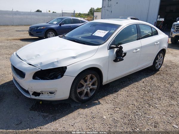 2016 VOLVO S60 T5 PREMIER — I2