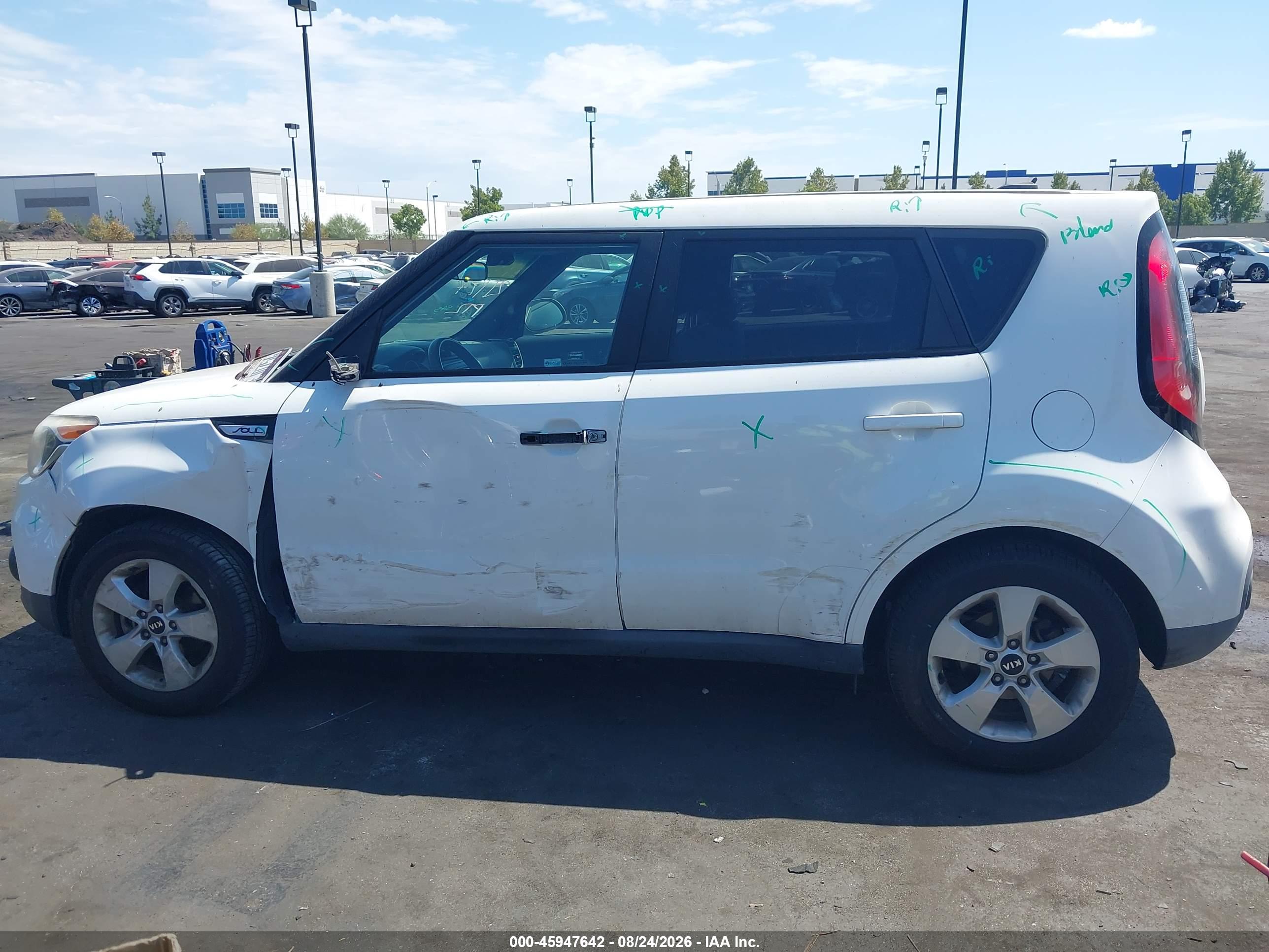 2019 KIA SOUL Base