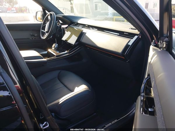2026 LAND ROVER RANGE ROVER SPORT P400 DYNAMIC SE