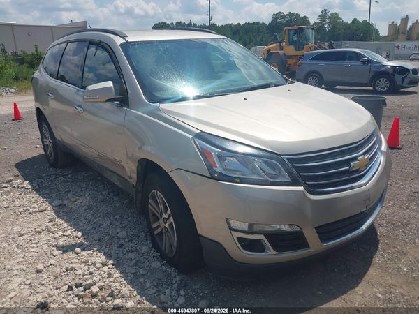 2015 CHEVROLET TRAVERSE LT — I6