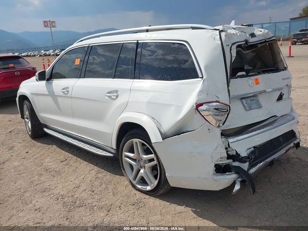 2015 MERCEDES-BENZ GL 550 4MATIC — I3