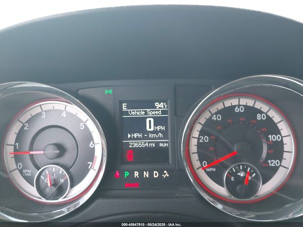 2015 DODGE GRAND CARAVAN SXT — I7