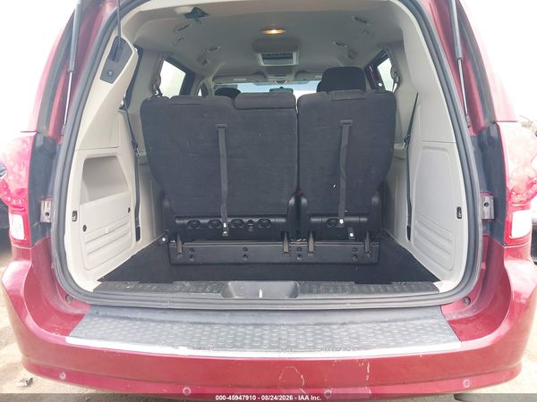 2015 DODGE GRAND CARAVAN SXT — I152