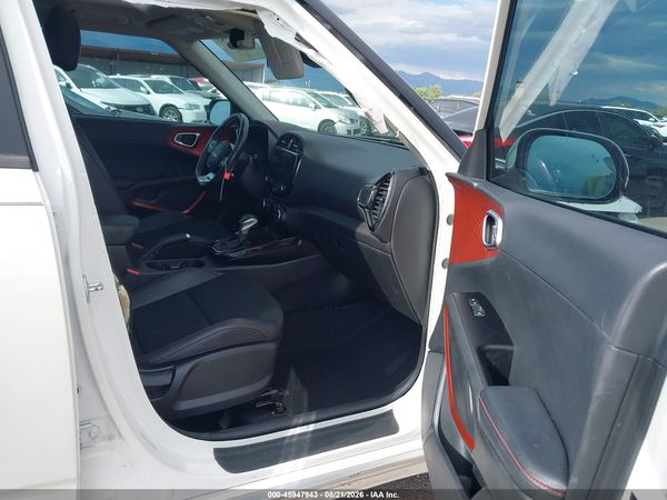 2023 KIA SOUL GT-LINE