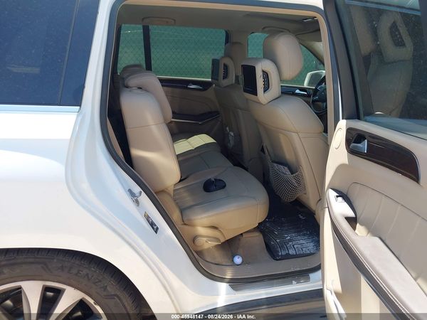 2014 MERCEDES-BENZ GL 450 4MATIC — I8