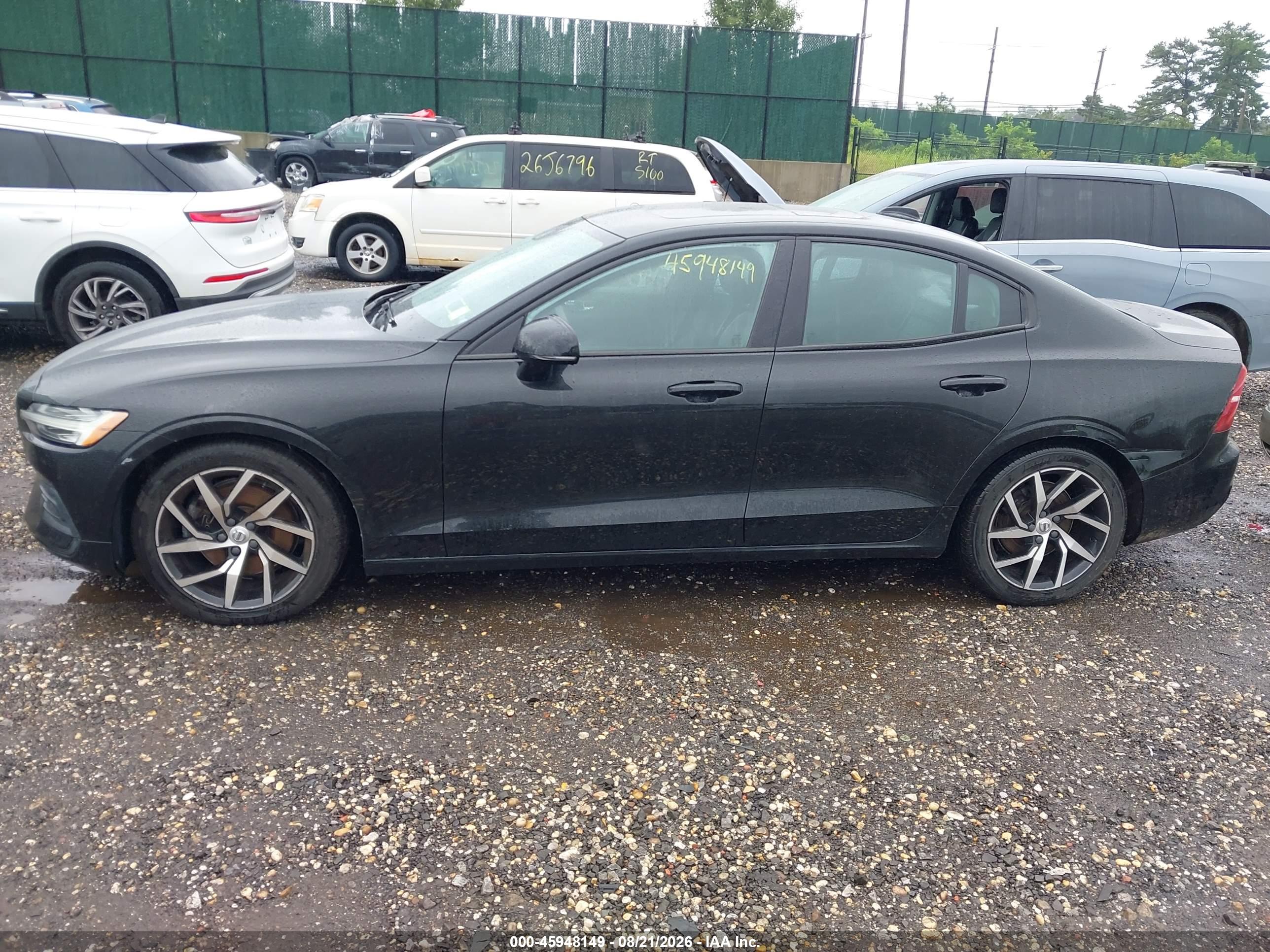 2020 VOLVO S60 T5 MOMENTUM