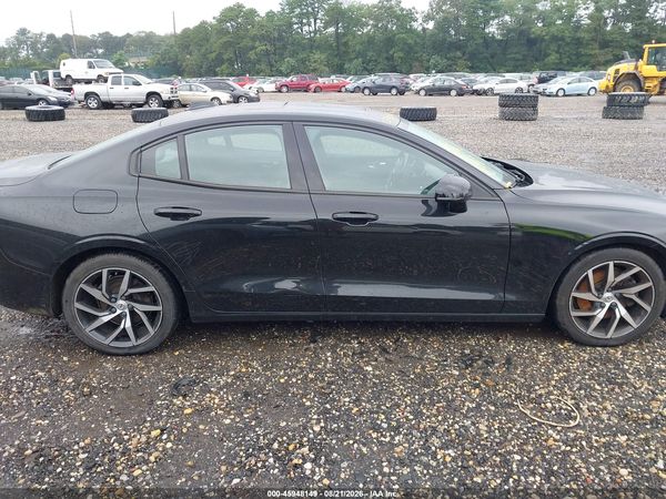 2020 VOLVO S60 T5 MOMENTUM