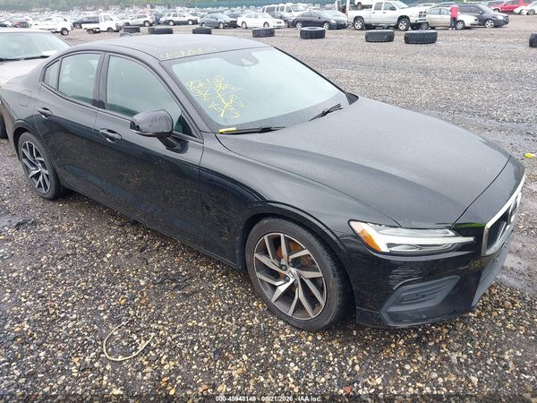 2020 VOLVO S60 T5 MOMENTUM