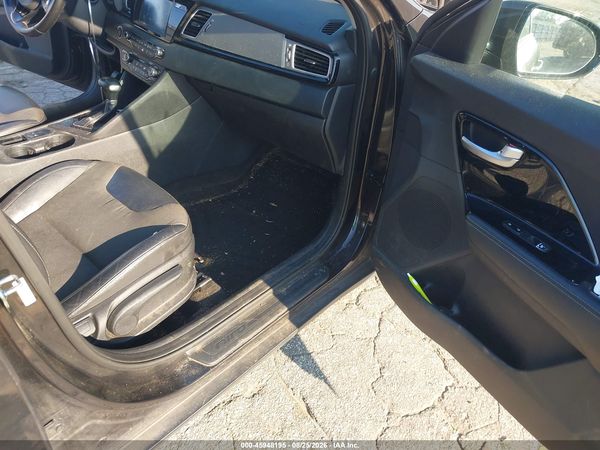 2017 KIA NIRO EX