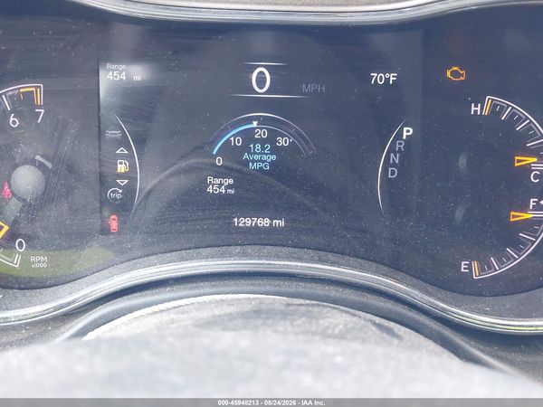2019 JEEP GRAND CHEROKEE LAREDO E 4X4