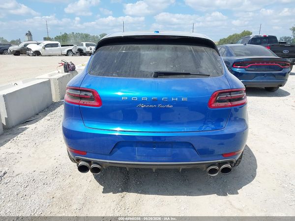 2015 PORSCHE MACAN TURBO — I119