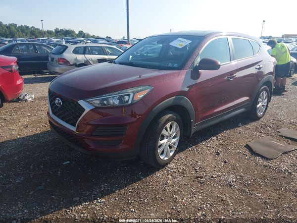 2020 HYUNDAI TUCSON SE