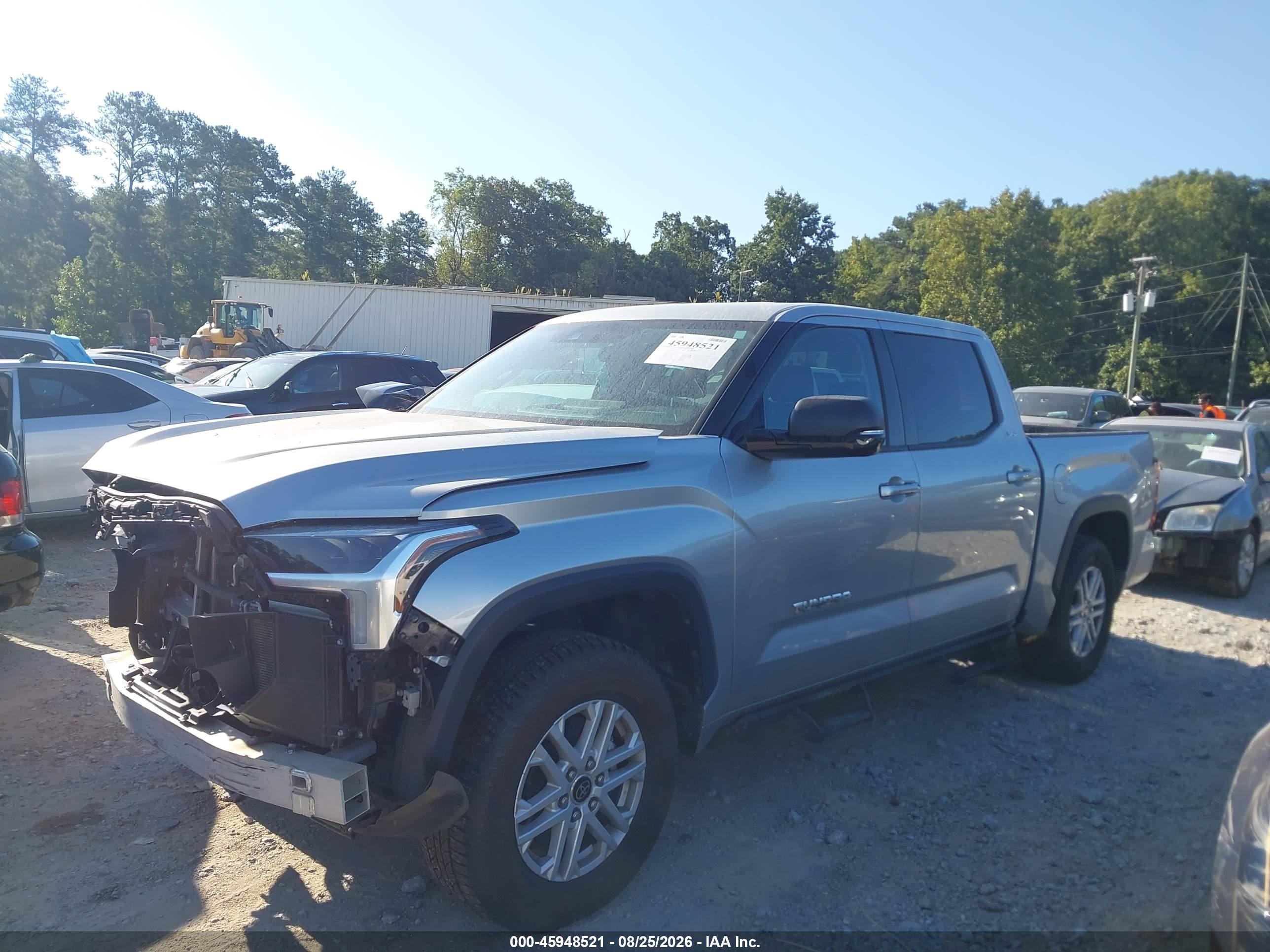 2022 TOYOTA TUNDRA SR5