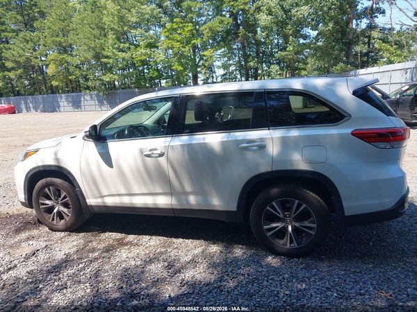 2019 TOYOTA HIGHLANDER LE — I117