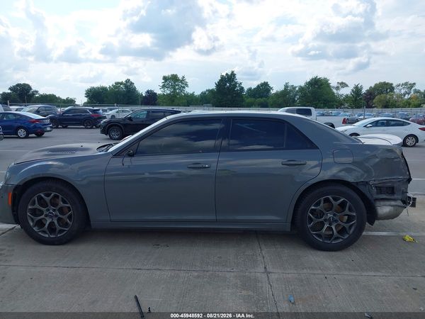 2017 CHRYSLER 300 300S AWD — I117