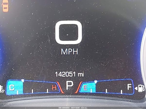 2017 CHRYSLER 300 300S AWD — I118